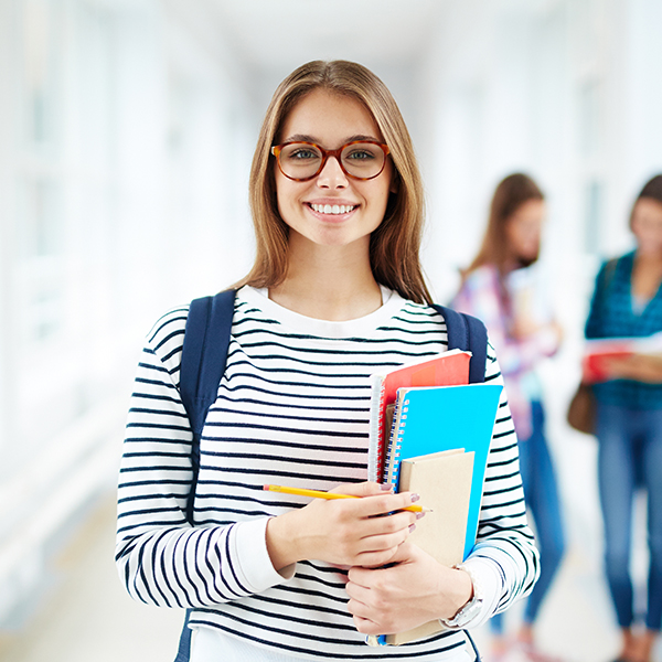 college student ycnl3gu.jpg